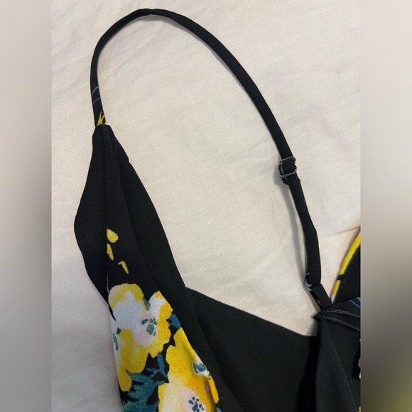 Socialite Sleeveless Tank Floral Dress NWT🌹 - Picture 5 of 7